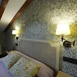 Rural Y Restaurante, Rinconcito De Gredos Hotel