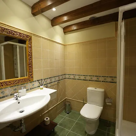 Rural Y Restaurante, Rinconcito De Gredos * Cuevas Del Valle