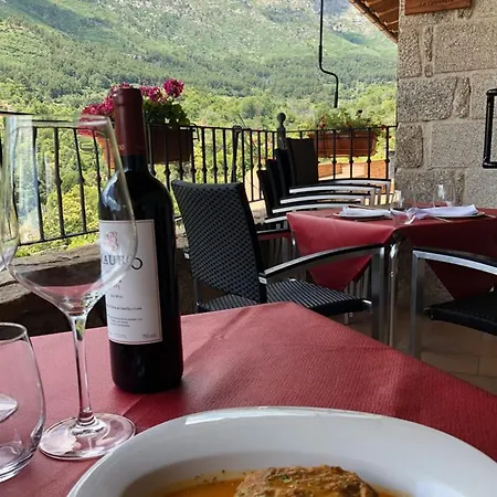 Rural Y Restaurante, Rinconcito De Gredos Hotel Cuevas Del Valle