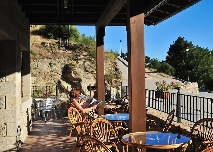 Rural Y Restaurante, Rinconcito De Gredos Otel