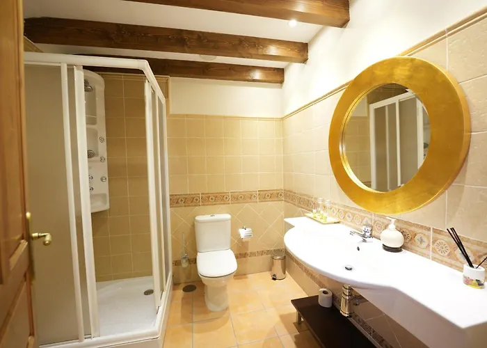 Rural Y Restaurante, Rinconcito De Gredos Otel