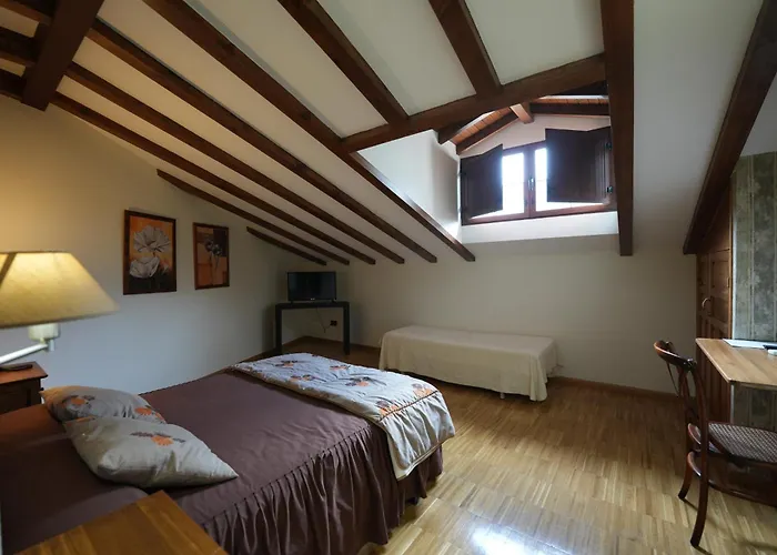 Rural Y Restaurante, Rinconcito De Gredos Otel *