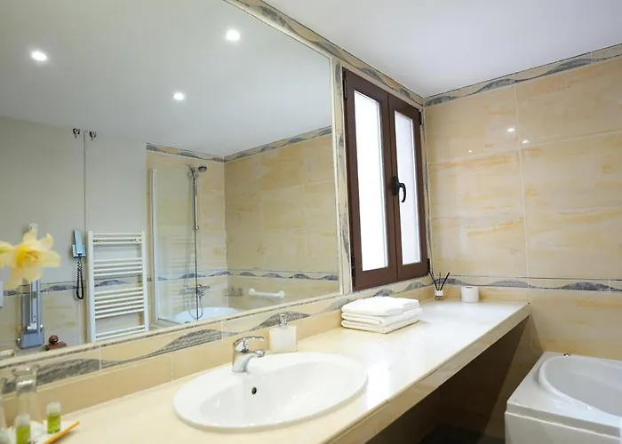 Otel Rural Y Restaurante, Rinconcito De Gredos