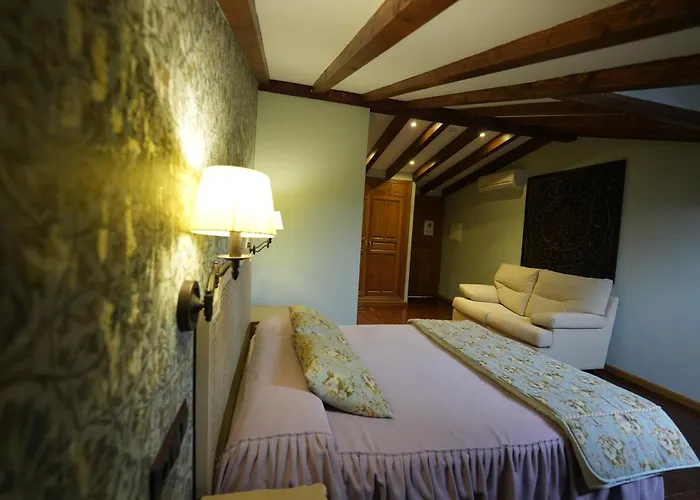 Rural Y Restaurante, Rinconcito De Gredos * Cuevas Del Valle