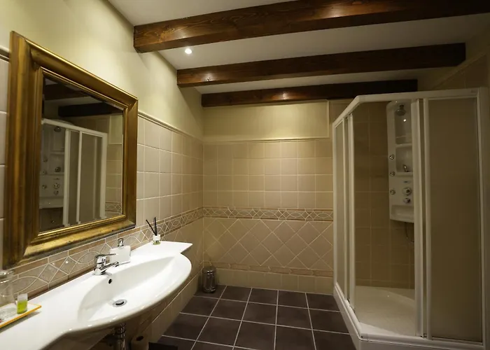 Rural Y Restaurante, Rinconcito De Gredos Otel