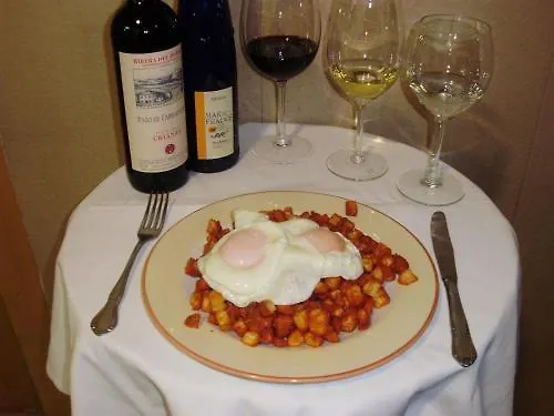 Rural Y Restaurante, Rinconcito De Gredos Otel